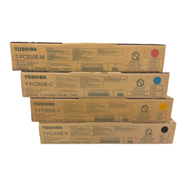 Zestaw 4x TOSHIBA T-FC200E-CMYK oryginalny